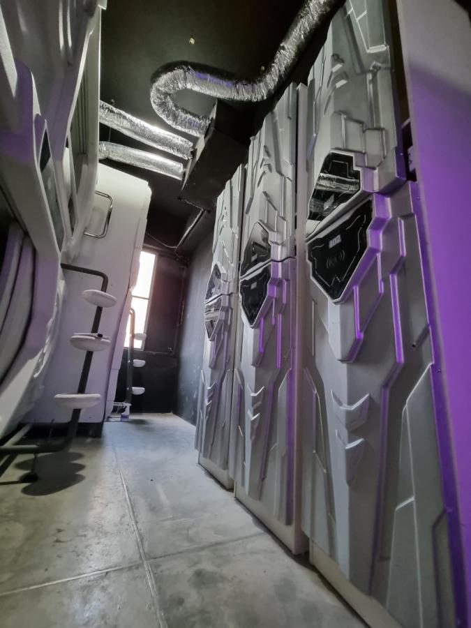 Met A Space Pod @Phrom Phong Bangkok Eksteriør billede